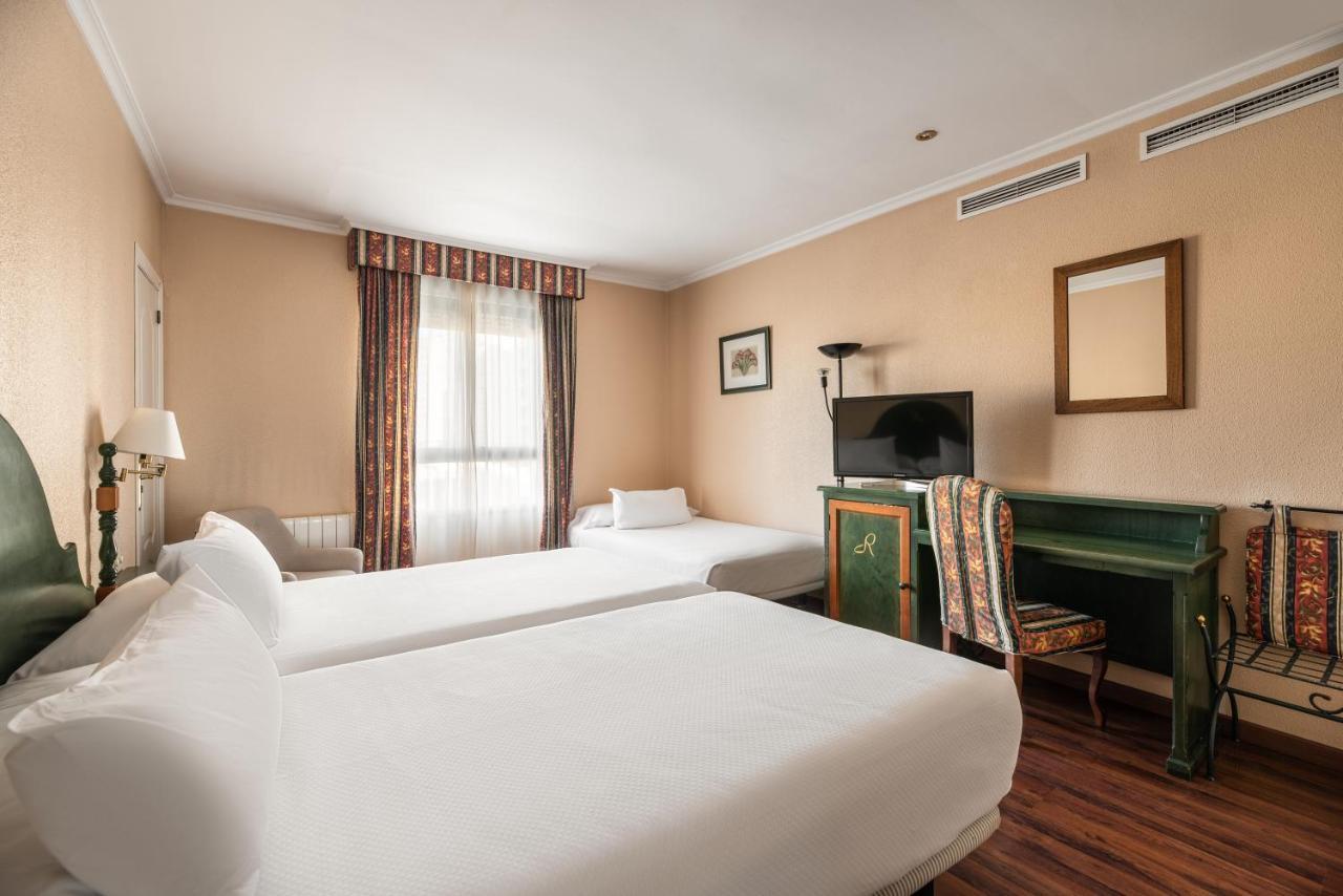 Hotel Rio Badajoz Kültér fotó